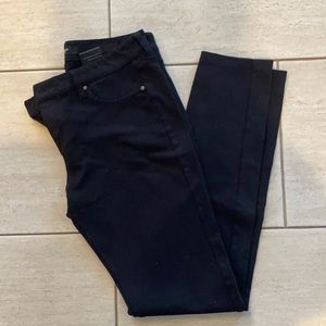 Black Liverpool skinny pants